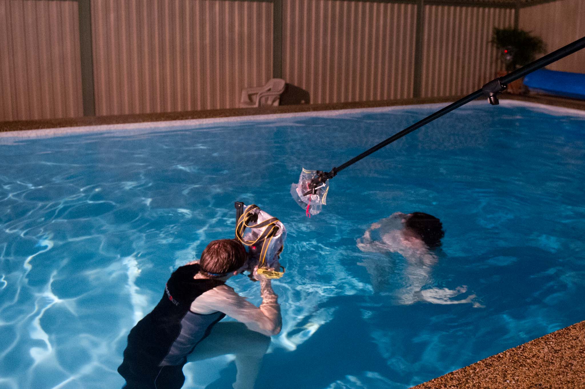 Behind the scenes of an underwater photo session